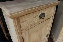 ❤️ WOW! Shallow Pair Old Antique Early 20th C Bedside Cabinets /Cupboards ❤️