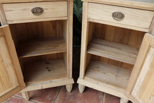 ❤️ WOW! Shallow Pair Old Antique Early 20th C Bedside Cabinets /Cupboards ❤️