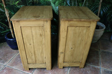 🥰 Fab! Original Pair Old Antique Pine Bedside Cabinets/ Cupboards/ Lamp Tables 🥰