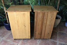 🥰 Fab! Original Pair Old Antique Pine Bedside Cabinets/ Cupboards/ Lamp Tables 🥰