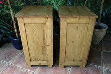 🥰 Fab! Original Pair Old Antique Pine Bedside Cabinets/ Cupboards/ Lamp Tables 🥰