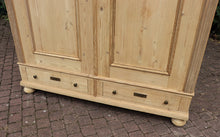 🤩 Quality! Large Old Antique Pine Double Knock Down Wardrobe 🤩