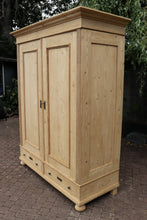 🤩 Quality! Large Old Antique Pine Double Knock Down Wardrobe 🤩