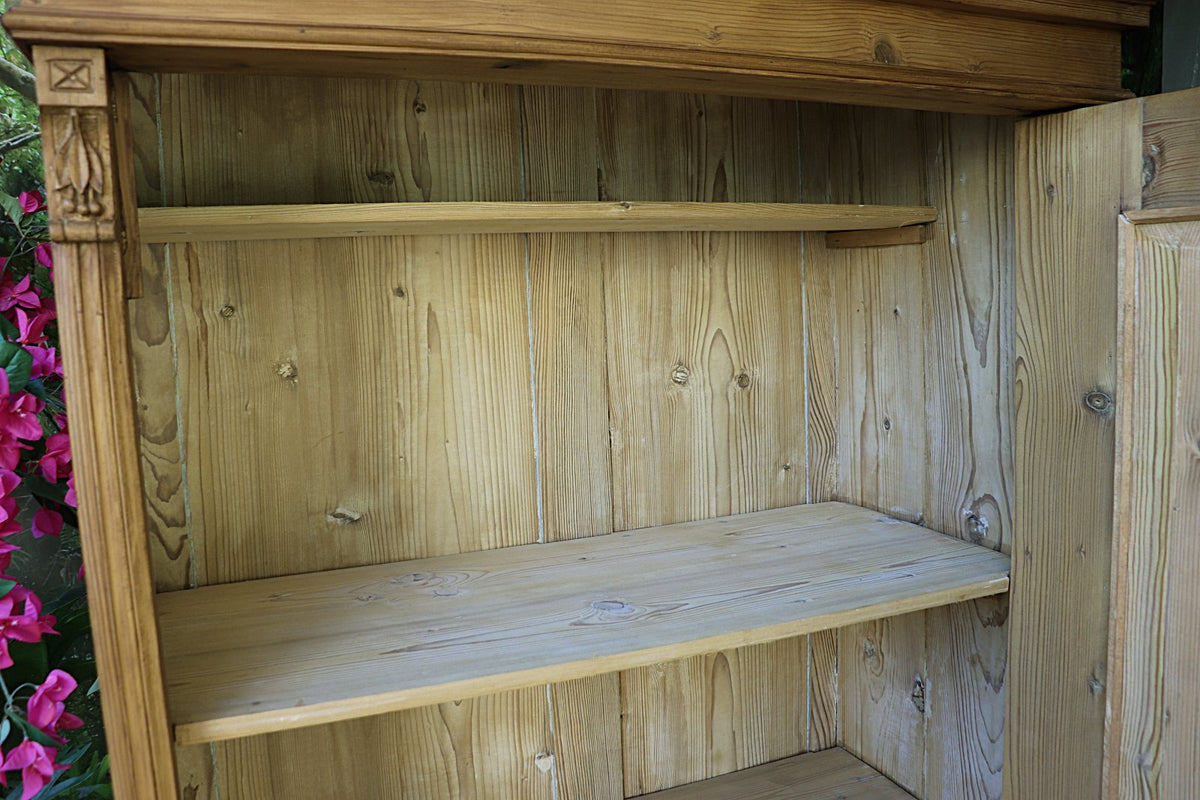 😍 Fantastic! Old Antique Pine Cupboard/ Wardrobe-Linen/ Larder/ Food/ Office 😍
