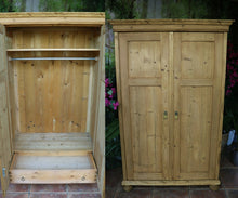 🥰 Superb! Quality Old Pine Double Knock Down/ Sectional Wardrobe 🥰