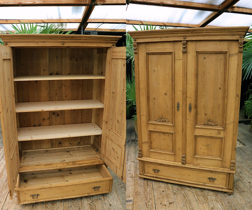 💕 Cottage Size! Old Victorian Pine Double Knock Down Shelved Wardrobe/ Linen Press 💕