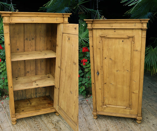 💖 Gorgeous! Old Pine One Door Victorian Cupboard - Linen/ Larder/ Food 💖