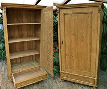 🤩 Fabulous Old Pine Housekeepers Cupboard-Linen/ Larder/ Wardrobe 🤩 - oldpineshop.co.uk