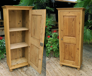 💖 Gorgeous! Old Pine Cupboard-Linen/ Larder/ Home Office/ Bathroom 💖