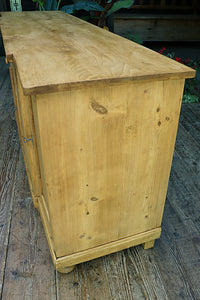 💖 BIG! OLD 1.9m PINE DRESSER BASE/ SIDEBOARD/ TV STAND 💖 - oldpineshop.co.uk