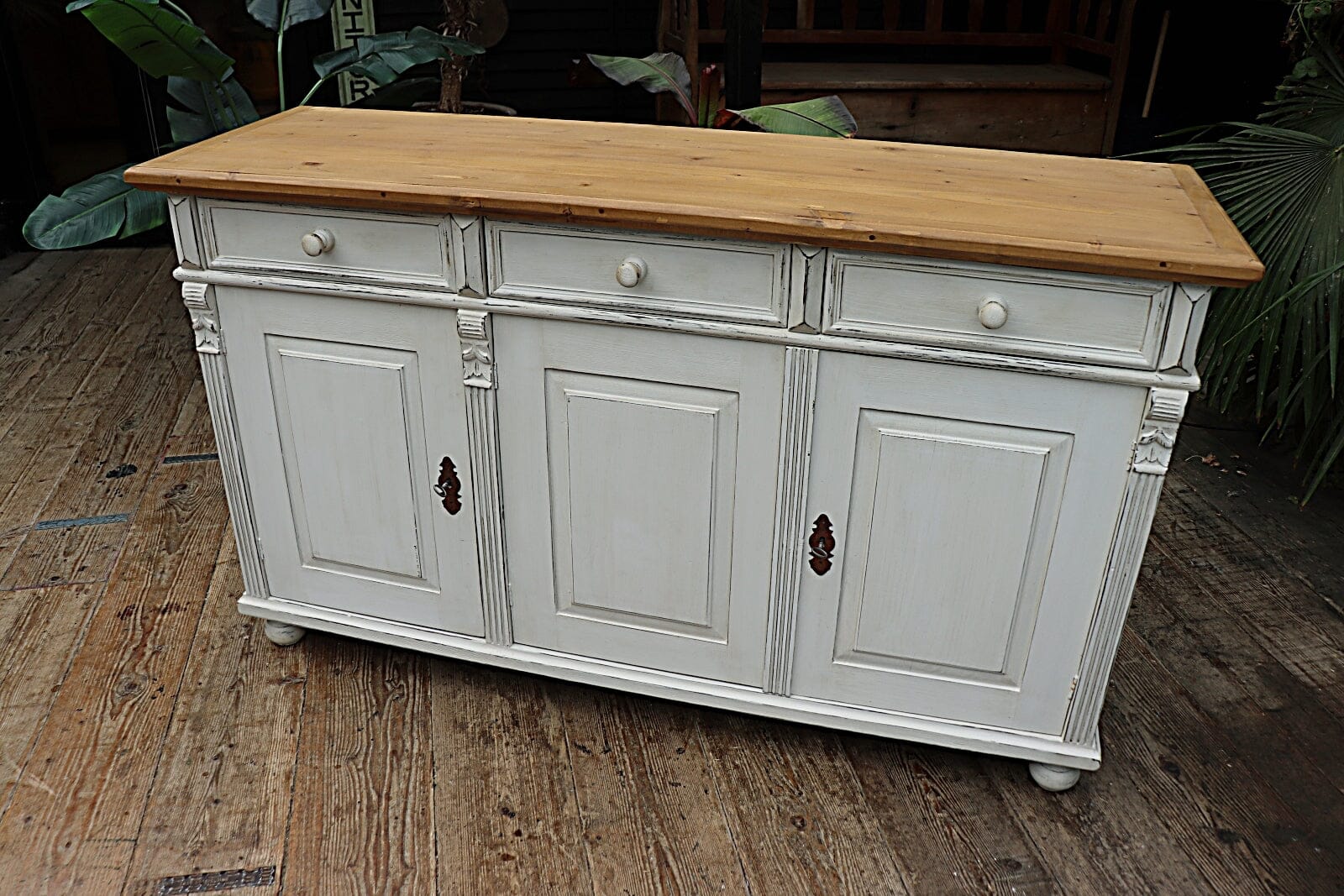 3 on sale meter sideboard