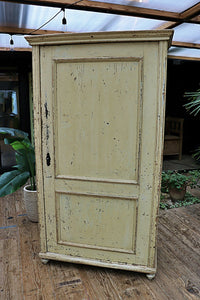 💕 BEAUTIFUL! OLD ANTIQUE PINE/ WHITE PAINTED CUPBOARD/ WARDROBE 💕 - oldpineshop.co.uk