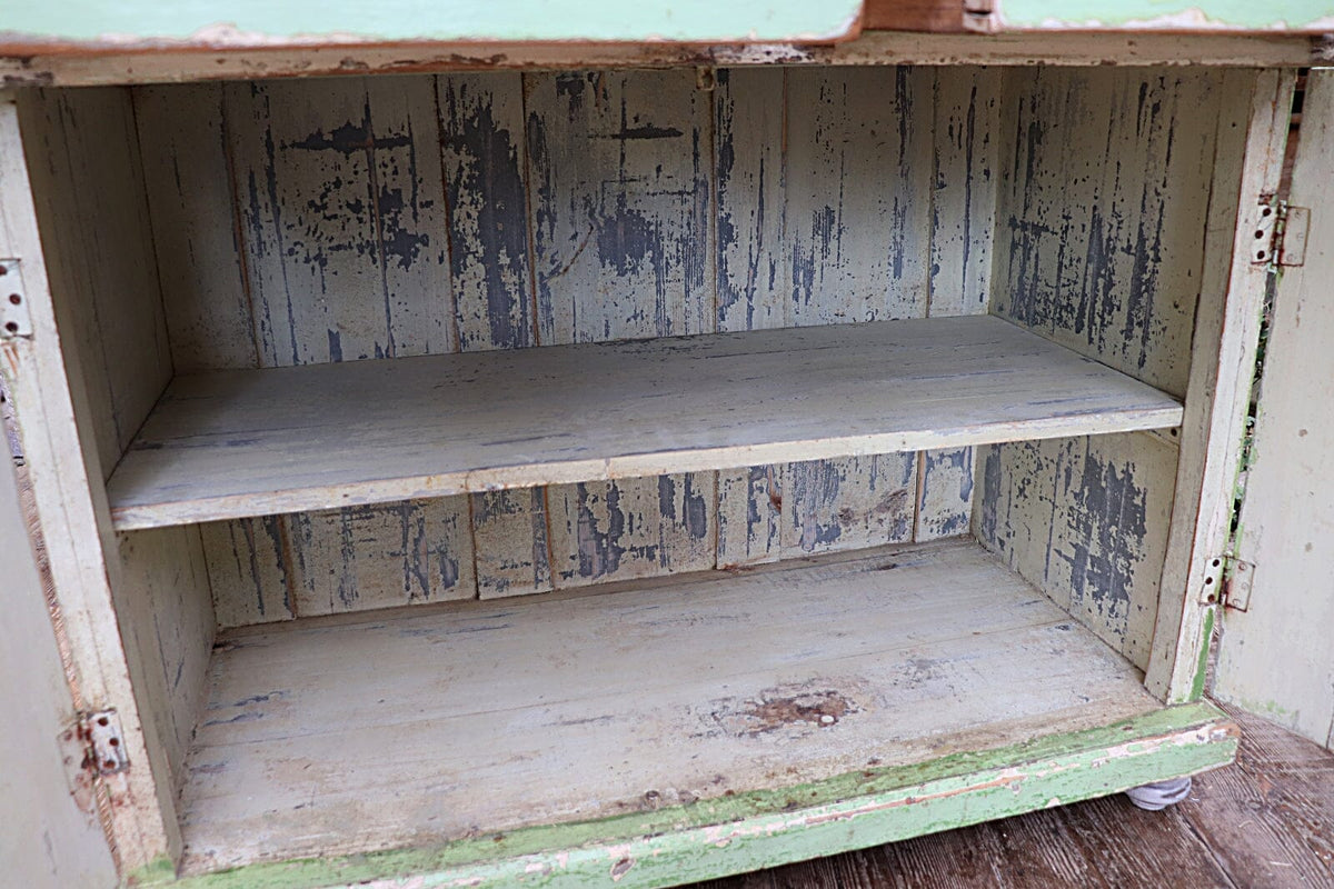 💕 AMAZING OLD PRE-WAR PINE/ GREEN & WHITE PAINTED 2 PIECE GLAZED DRESSER 💕 - oldpineshop.co.uk