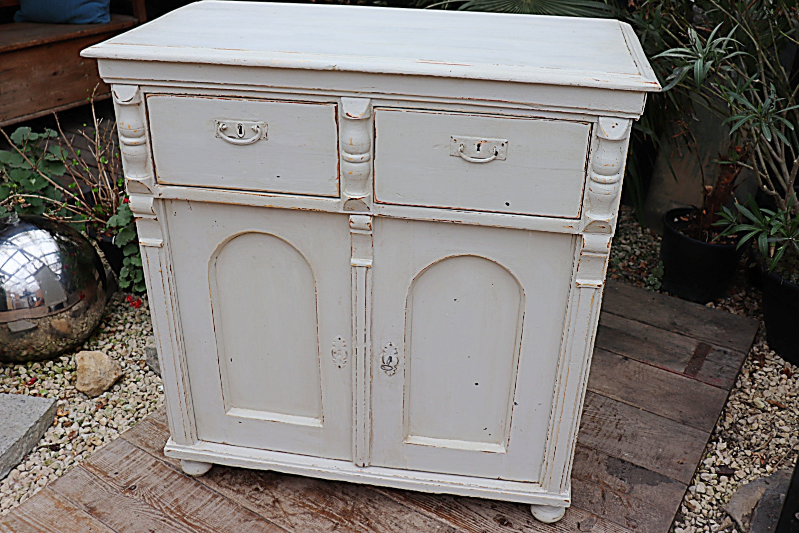 Victorian on sale pine dresser