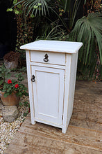 💕  LOVELY OLD PINE & PAINTED EARLY 20th CENTURY BEDSIDE CABINET 💕 - oldpineshop.co.uk