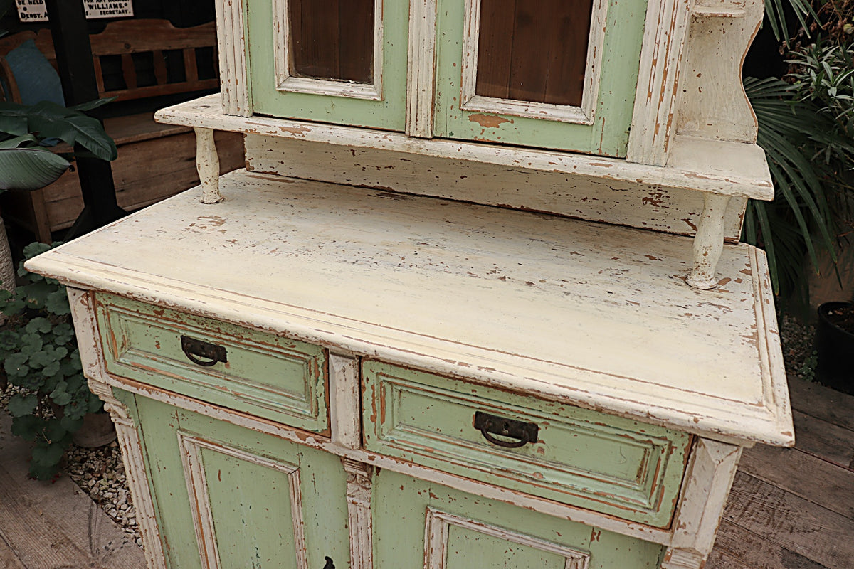 ❤️  WONDERFUL CREAM/SAGE GREEN OLD PAINTED PINE VICTORIAN GLAZED DRESSER  ❤️ - oldpineshop.co.uk