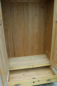 😀💕 Superb Old Pine/ Glazed Cupboard/ Wardrobe - Linen/ Larder  ❤️ - oldpineshop.co.uk