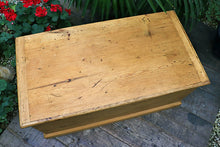 🥰 VERY NICE! LARGE OLD PINE BLANKET BOX/CHEST/TRUNK/COFFEE TABLE 😀 - oldpineshop.co.uk